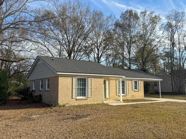 $269,500 | 7640 Hillview Lane, North Charleston, SC 29420