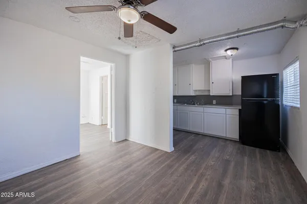 $995 | 2537 East Willetta Street, Unit 1, Phoenix, AZ 85008