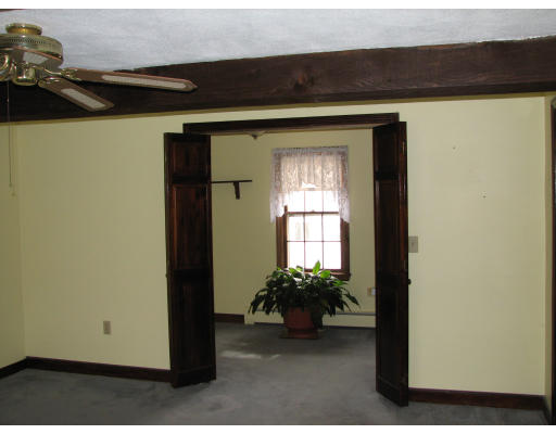6 Brookfield Road Milford, MA 01757 - Photo 6 of 15 Gallery Image 6