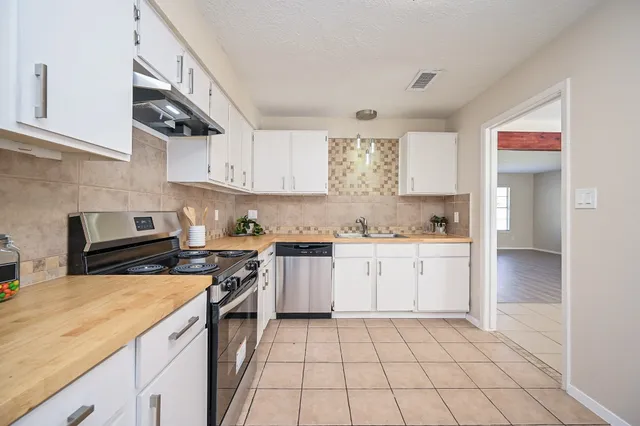 $229,000 | 14118 Bella Drive, Cypress, TX 77429