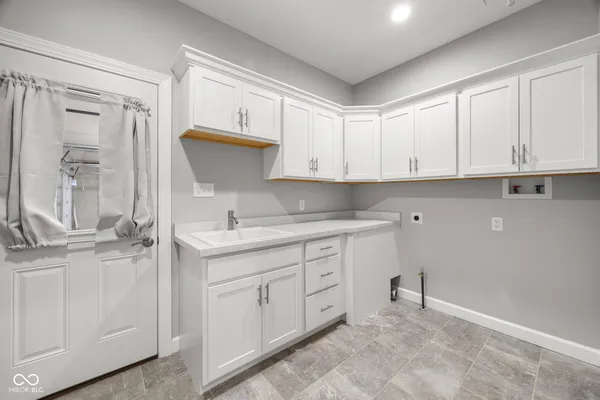 $599,900 | 1015 Peach Lane, Covington, IN 47932