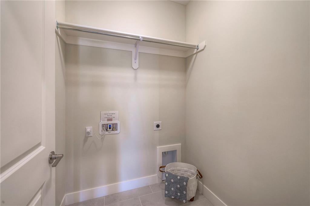 9854 Greeley Street Lenexa, KS 66227 - Photo 12 of 41