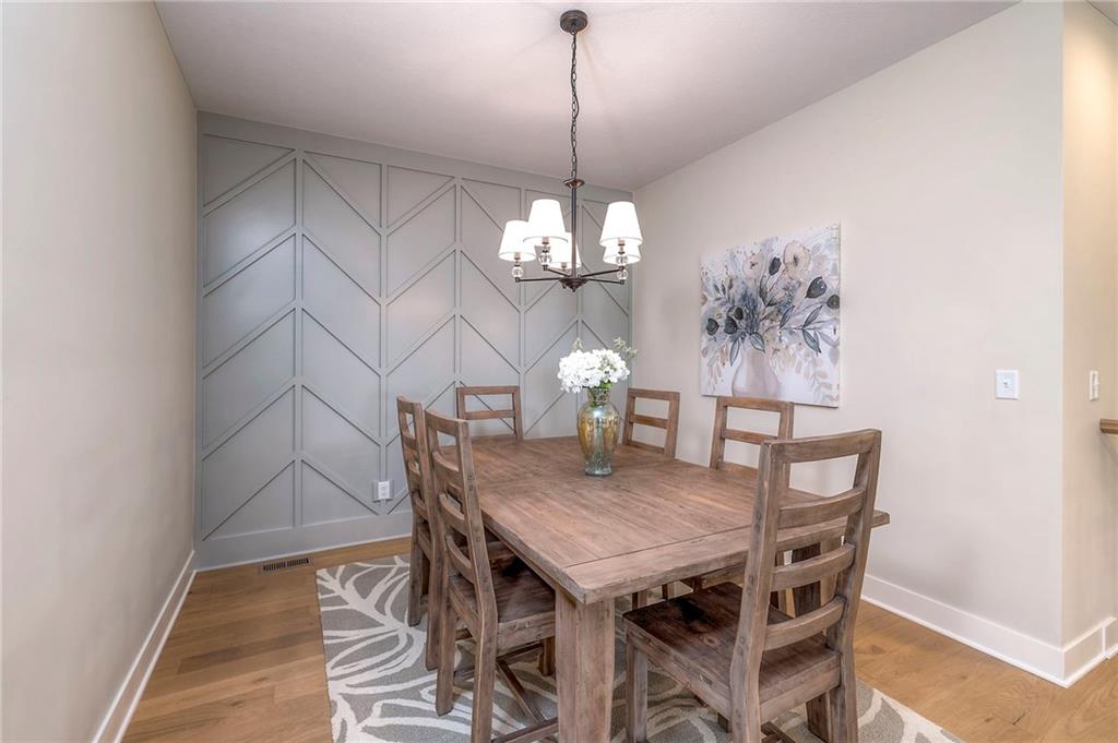 9854 Greeley Street Lenexa, KS 66227 - Photo 16 of 41