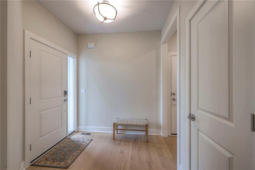 9854 Greeley Street Lenexa, KS 66227 - Photo 8 of 41