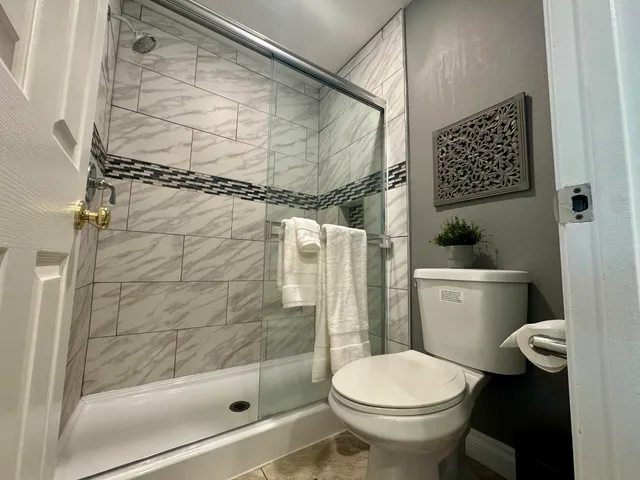 $399,000 | 2518 North Tustin Avenue, Unit E, Santa Ana, CA 92705