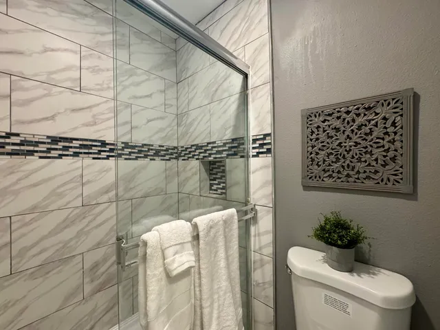 $399,000 | 2518 North Tustin Avenue, Unit E, Santa Ana, CA 92705