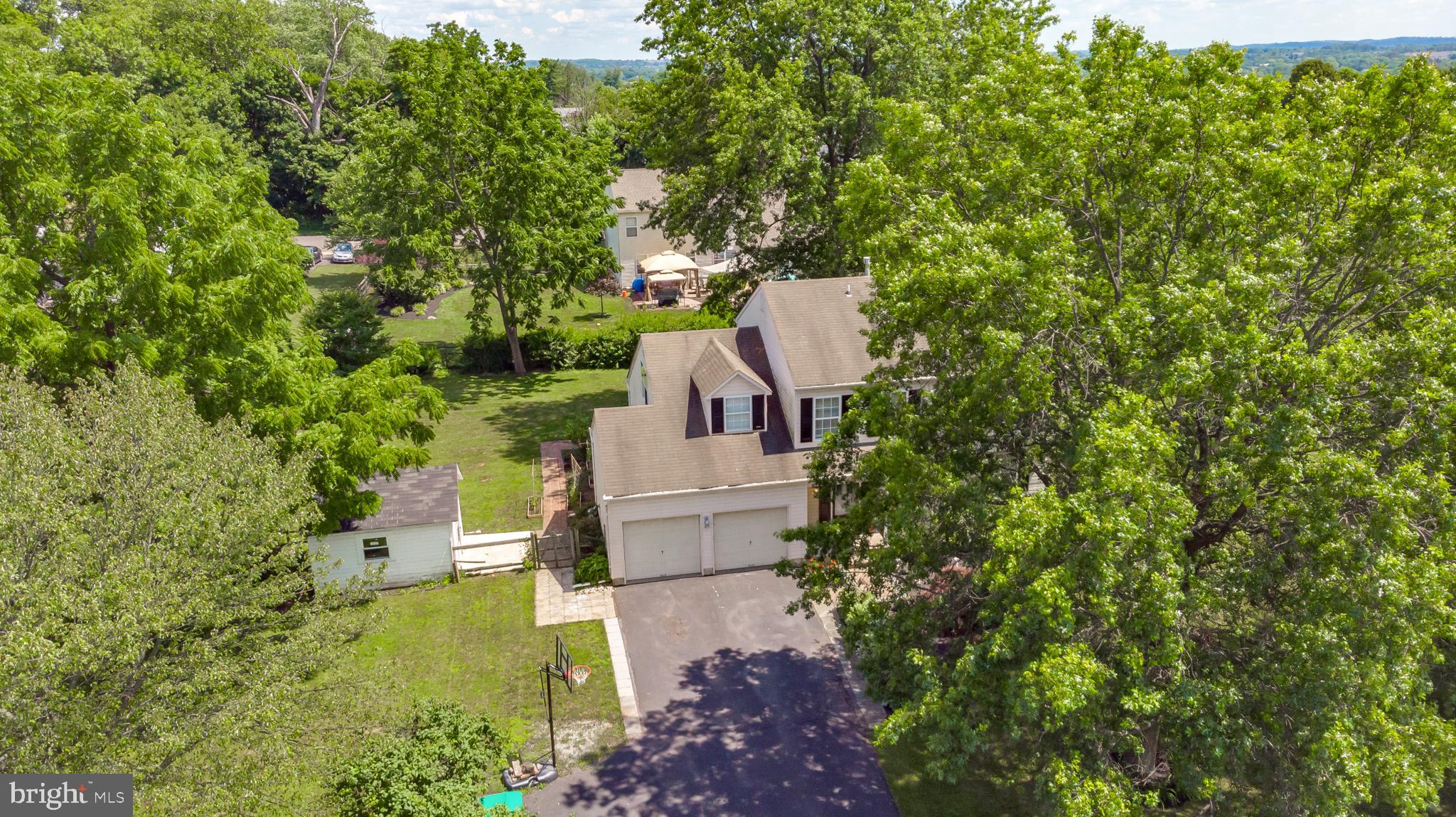 1317 Holly Road Warrington, PA 18976 - Photo 35 of 38 Gallery Image 35