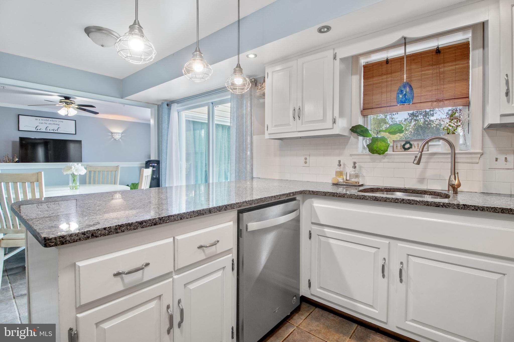1317 Holly Road Warrington, PA 18976 - Photo 5 of 38 Gallery Image 5