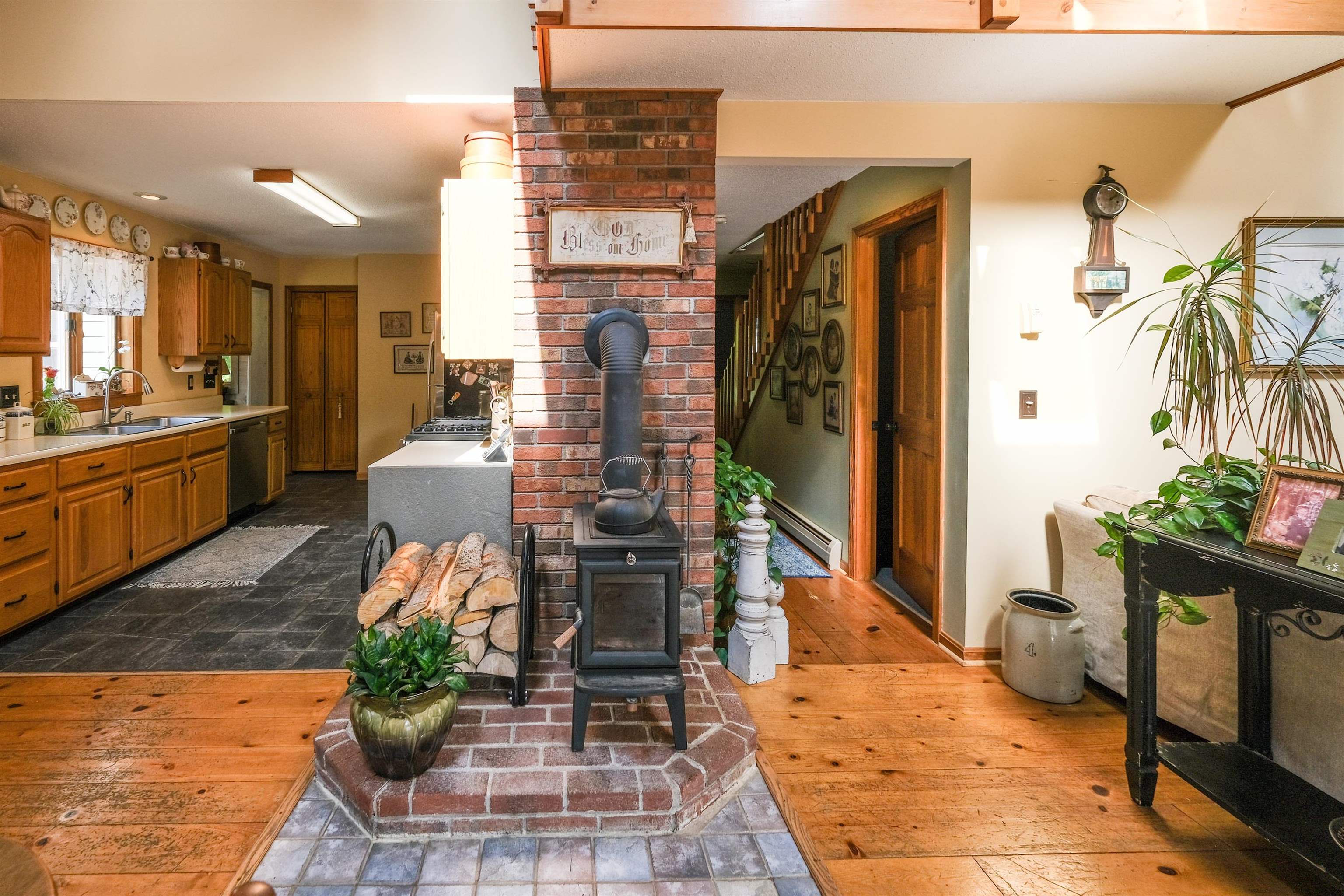 688 Hidden Heights Road Chester, VT 05143 - Photo 12 of 60