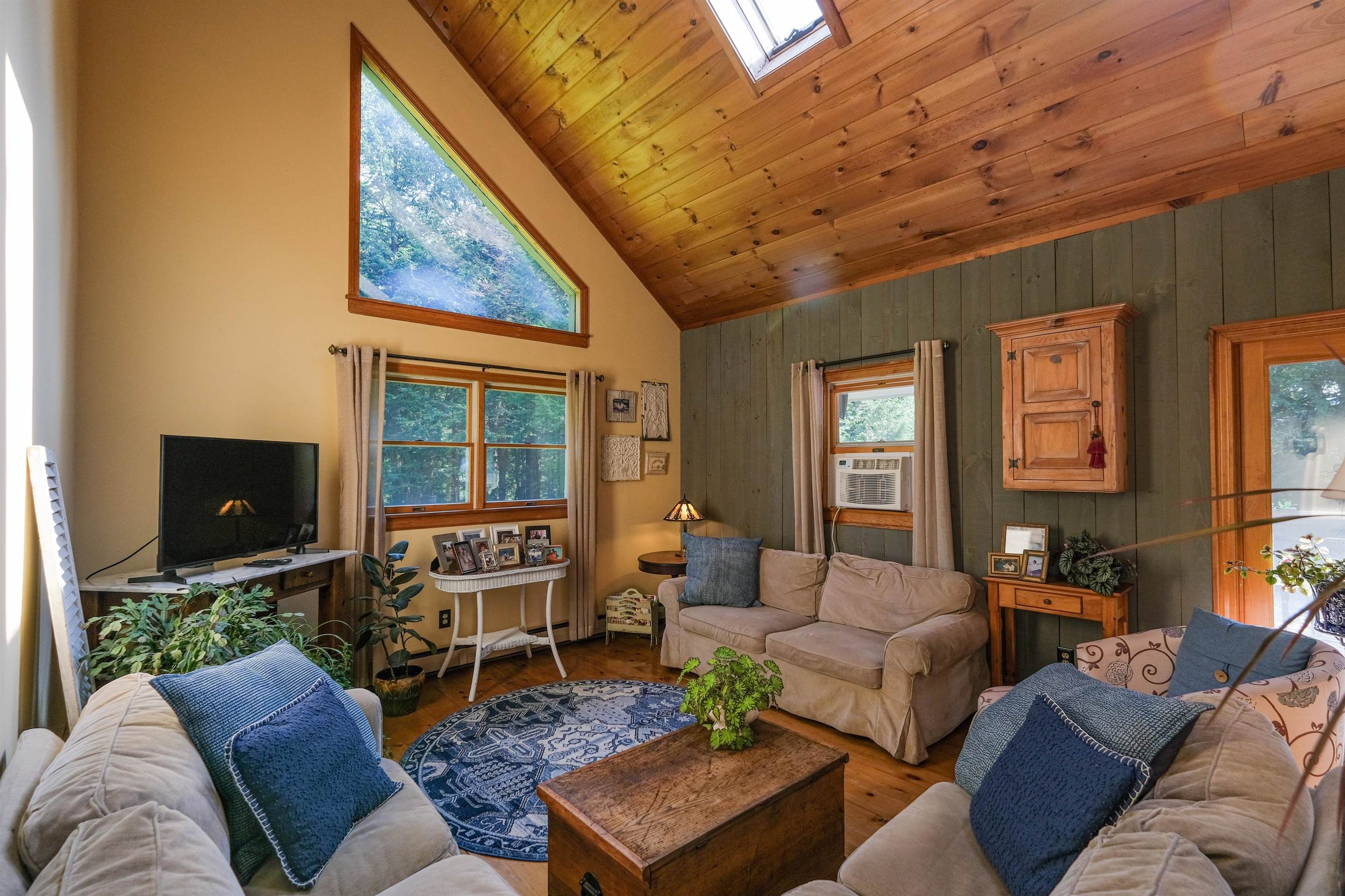 688 Hidden Heights Road Chester, VT 05143 - Photo 17 of 60