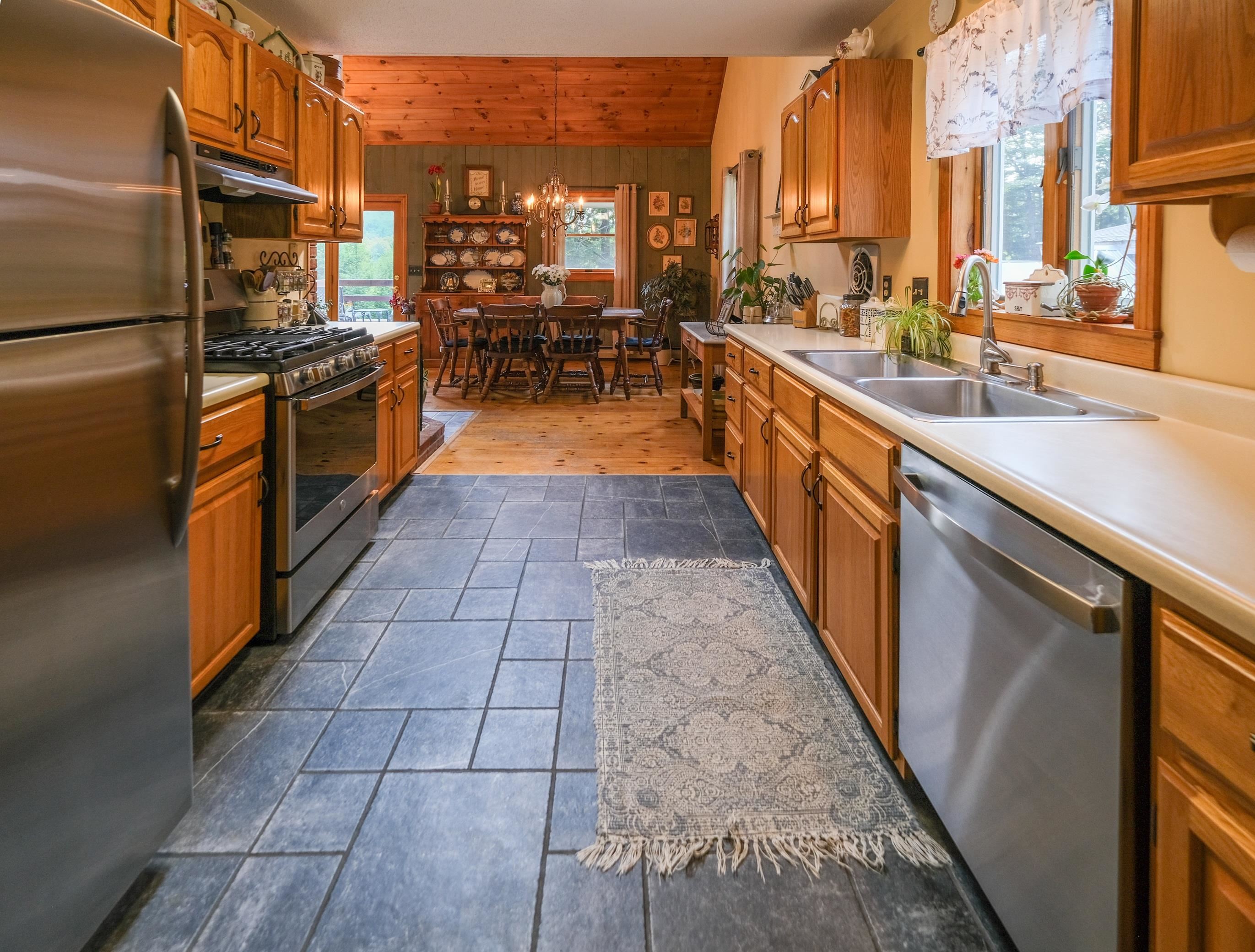 688 Hidden Heights Road Chester, VT 05143 - Photo 7 of 60