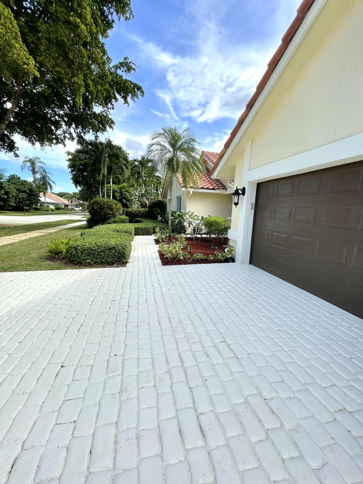 4485 Northwest 28th Way Boca Raton, FL 33434 - Photo 3 of 33 IMG_1474