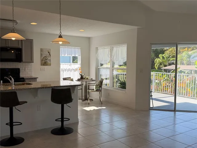 $425,000 | 38 Colechester Lane, Palm Coast, FL 32137