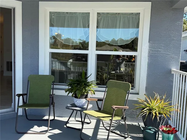 $425,000 | 38 Colechester Lane, Palm Coast, FL 32137