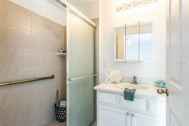 $425,000 | 38 Colechester Lane, Palm Coast, FL 32137