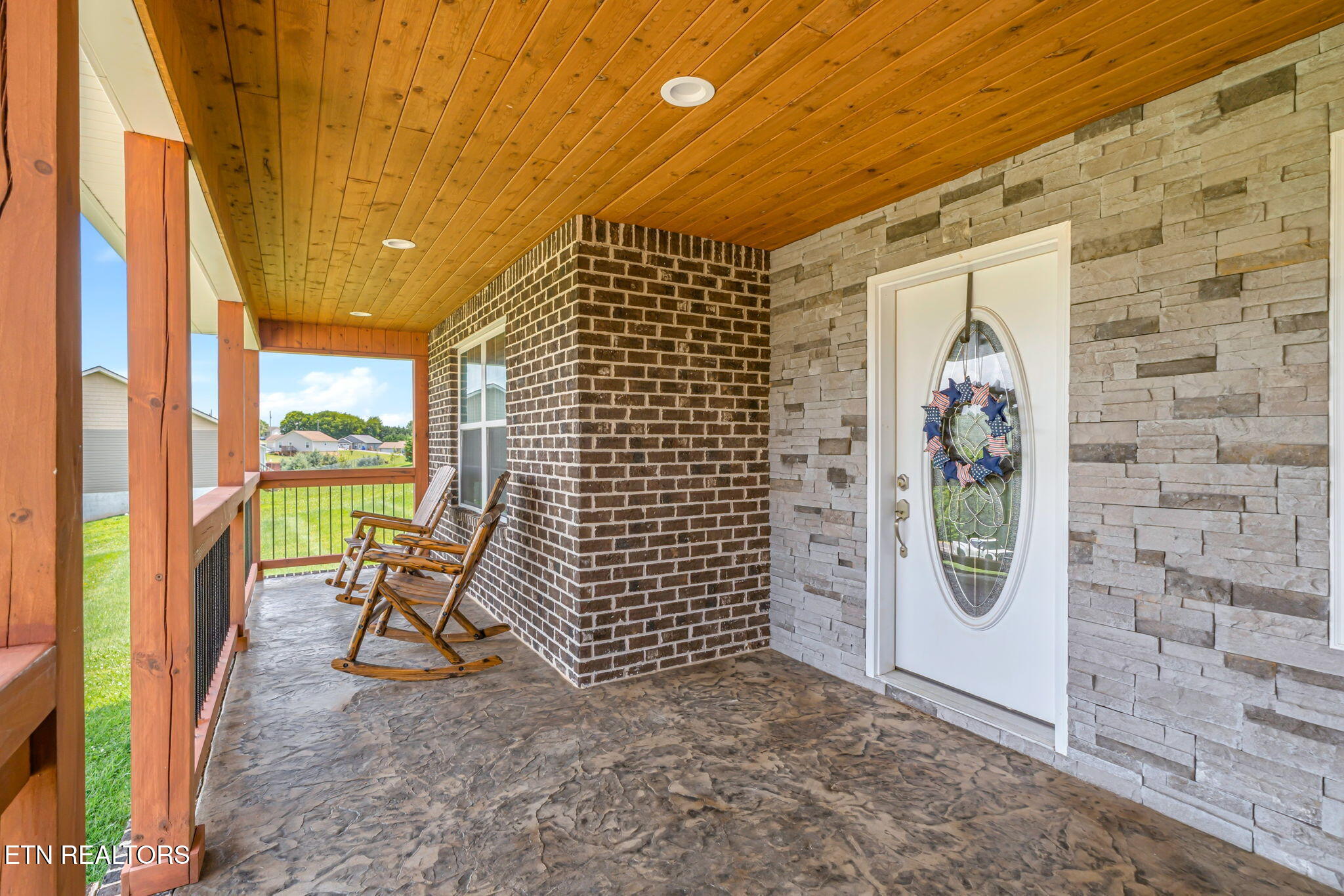 527 Low Valley Road Dandridge, TN 37725 - Photo 9 of 52 11-web-or-mls-527 Low Valley Drive-9