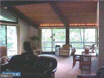 216 South Ridley Creek Road Media, PA 19063 - Photo 6 of 12