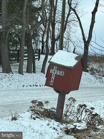 a view of outdoor space yard and kitchen