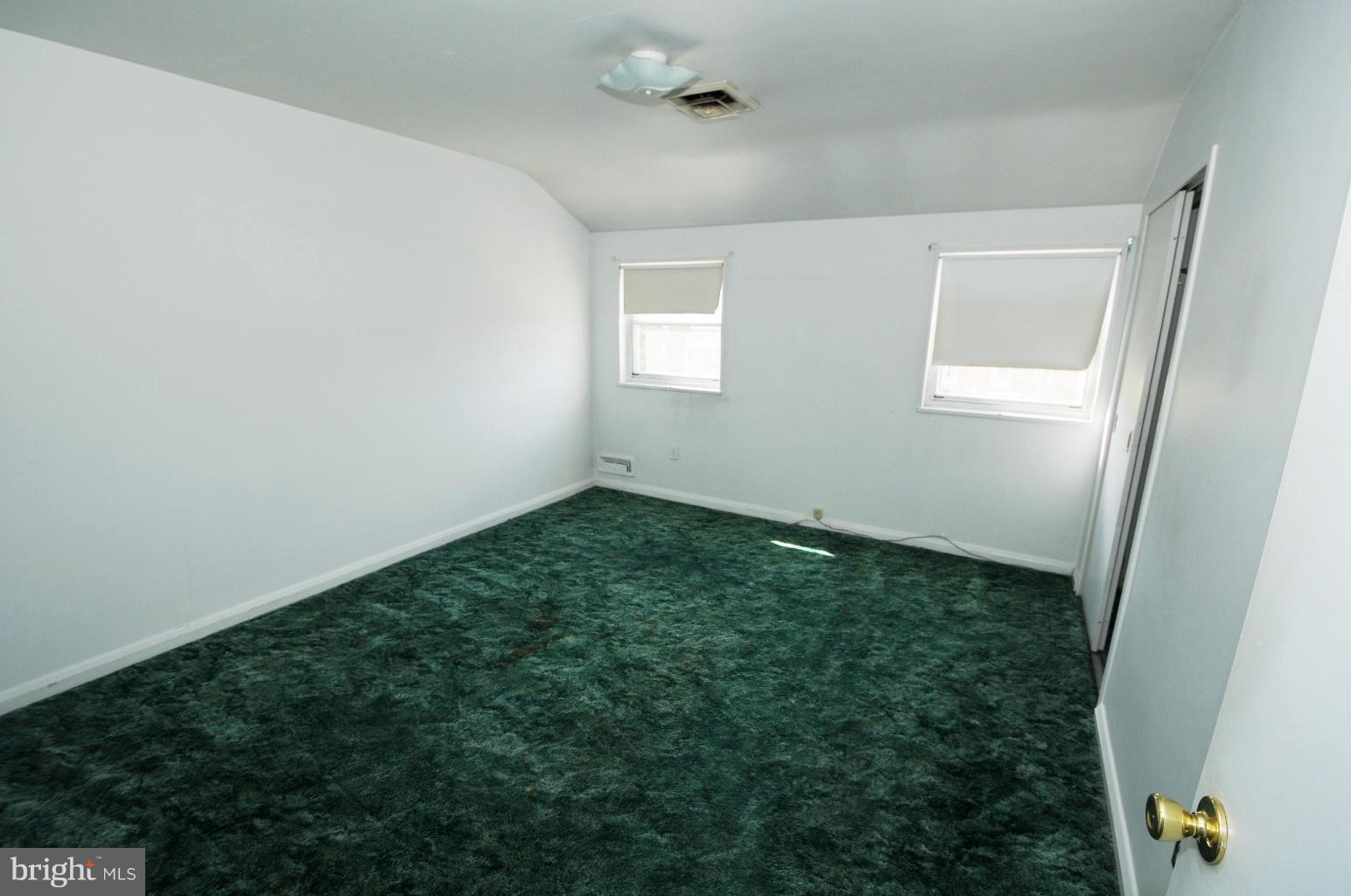 8077 Wallace Road Baltimore, MD 21222 - Photo 9 of 12 Bedroom