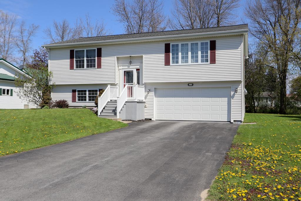 25 Priscilla Lane Rouses Point, NY 12979 - Photo 1 of 29 Gallery Image 1