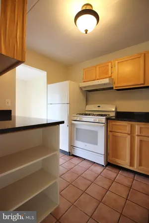 $1,795 | 2624 Wagon Drive, Unit 3C, Alexandria, VA 22303