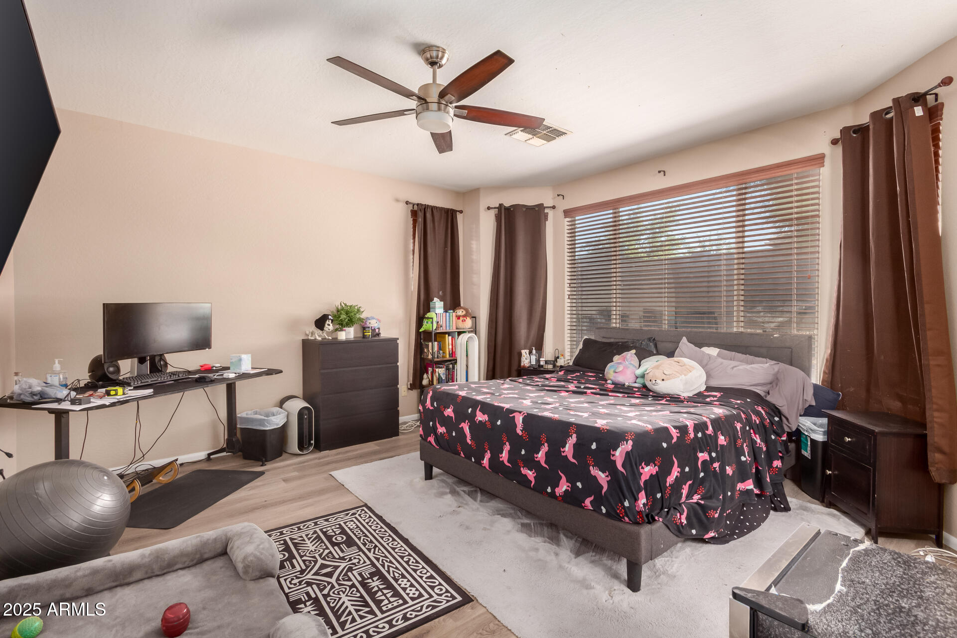 2315 West Beverly Rd. Phoenix, AZ 85041 - Photo 12 of 33 Gallery Image 12