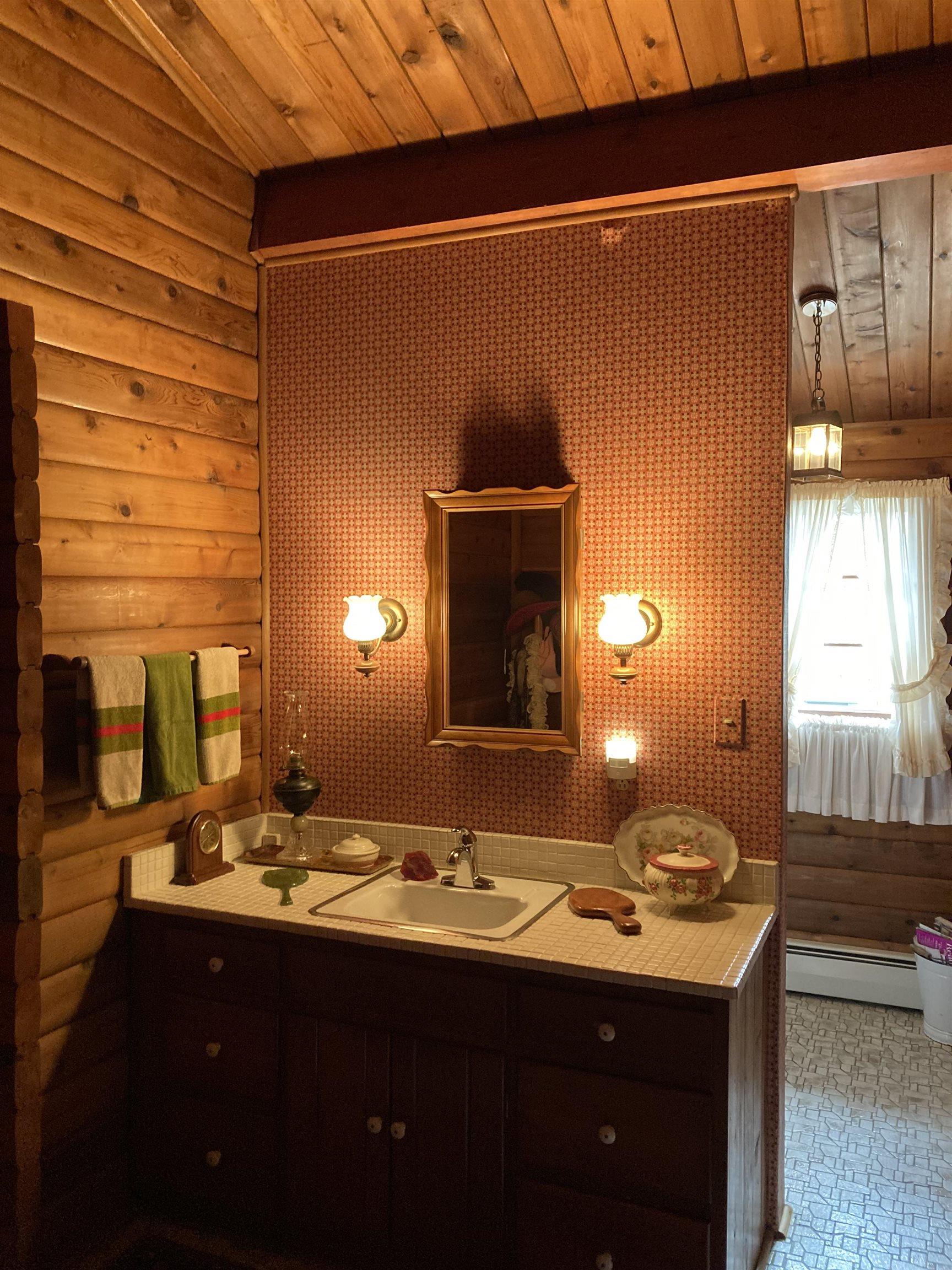 6995 West Eller Road Bloomington, IN 47403 - Photo 9 of 34