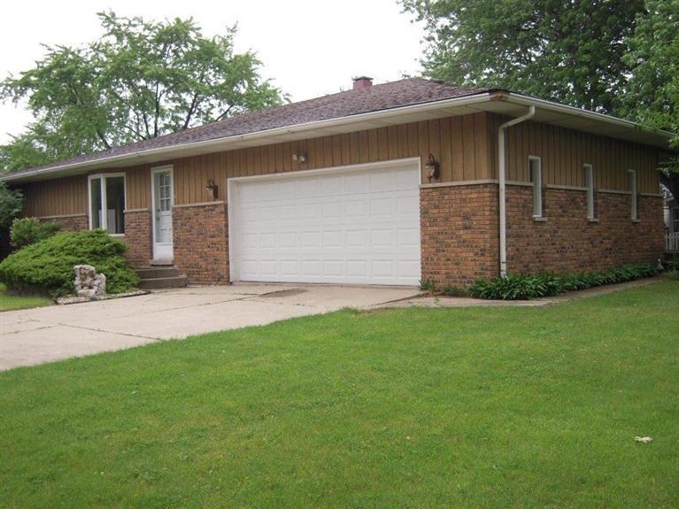 408 Hemlock Lane Crown Point, IN 46307 - Photo 3 of 10 767x575