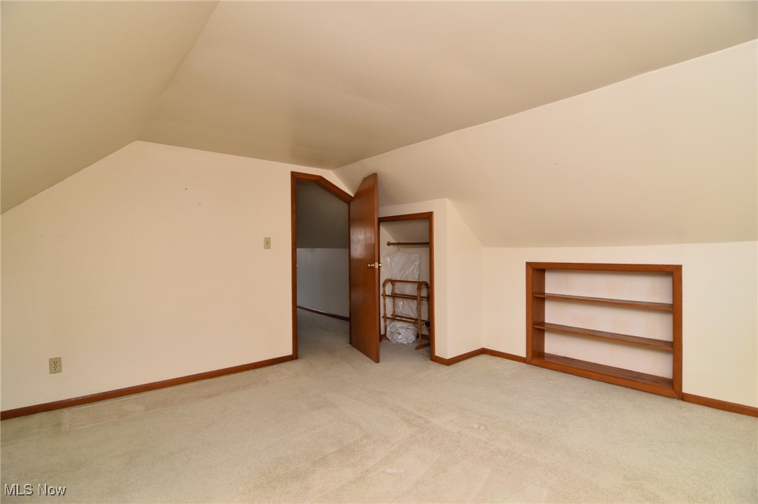 4546 East Berwald Road Cleveland, OH 44121 - Photo 26 of 34