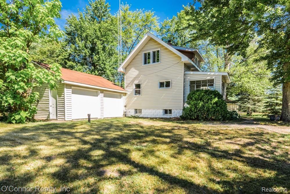 2389 Hueling Road Port Huron, MI 48060 - Photo 15 of 17 2389 Hueling-3.jpg