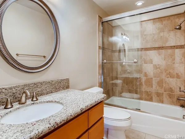 $4,495 | 98 Almador, Irvine, CA 92614