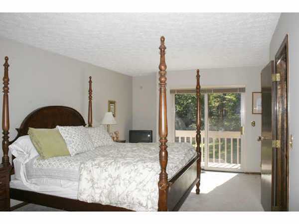 842 Riva Ridge Boulevard Columbus, OH 43230 - Photo 9 of 10
