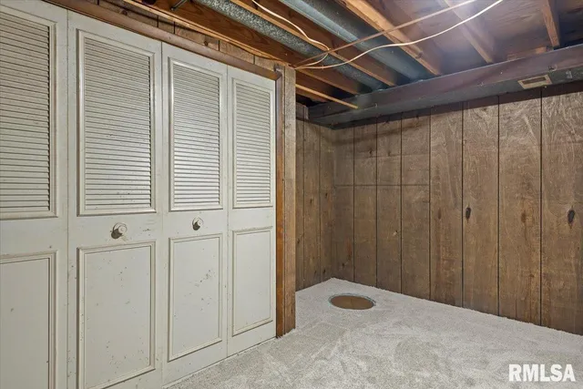 $199,900 | 2540 Delaware Drive, Springfield, IL 62702