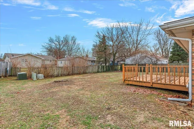 $199,900 | 2540 Delaware Drive, Springfield, IL 62702