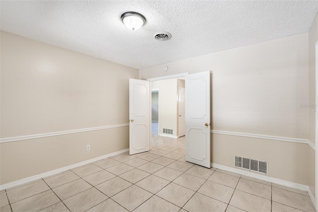 806 Highland Drive Altamonte Springs, FL 32701 - Photo 11 of 36