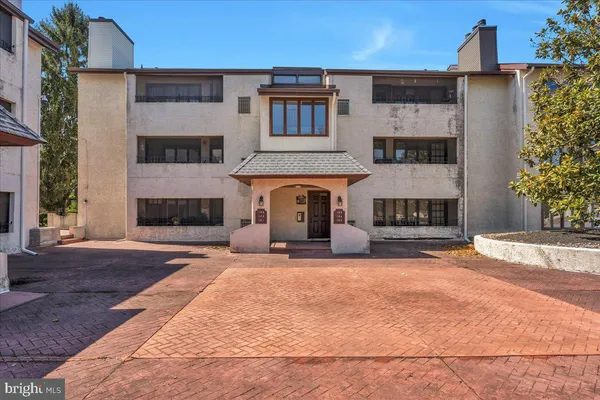 $169,900 | 143 Centura Cherry Hill, Cherry Hill, NJ 08003