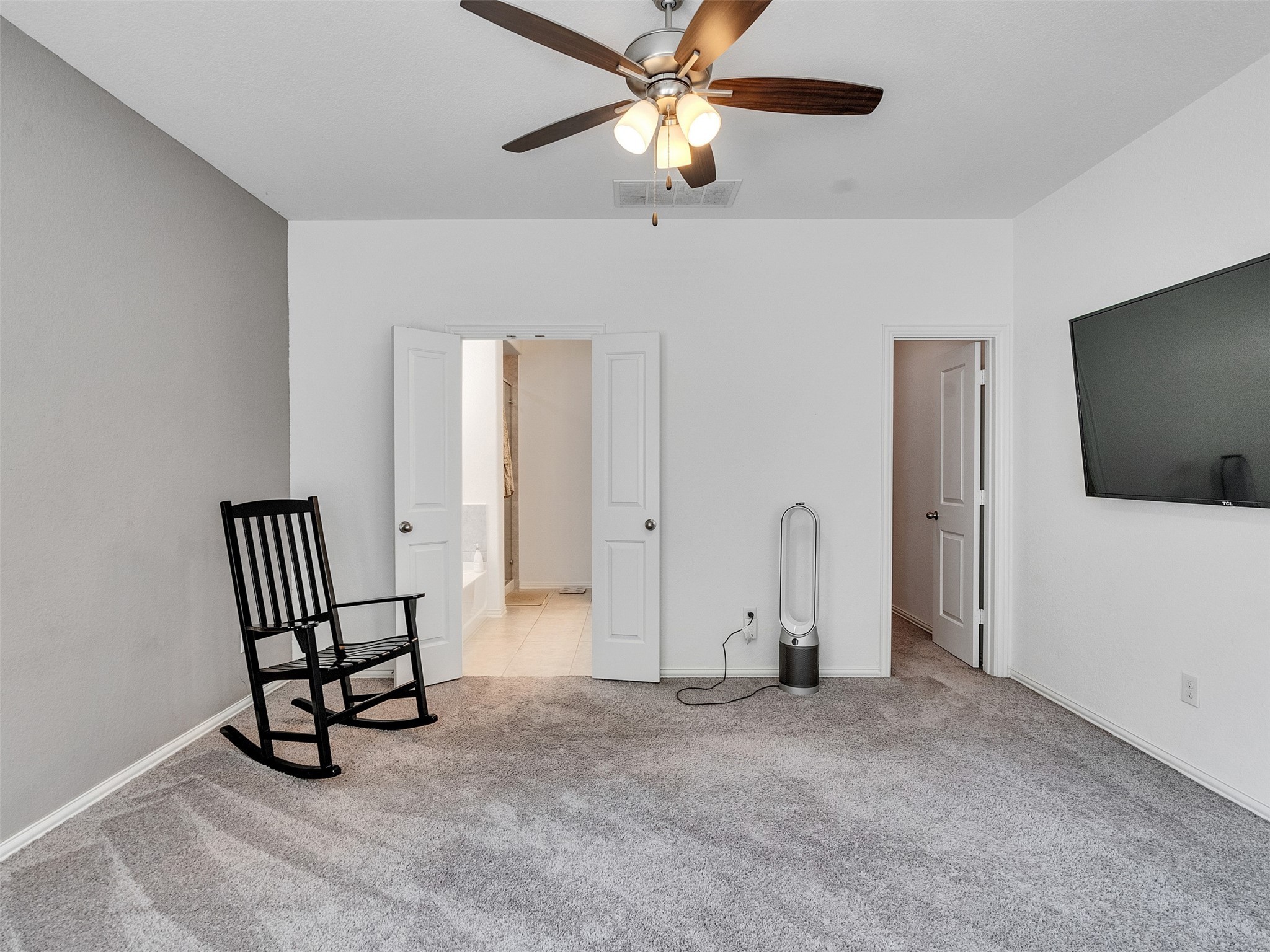 29859 Woodsons Edge Way Spring, TX 77386 - Photo 22 of 36 Spacious walk in closet