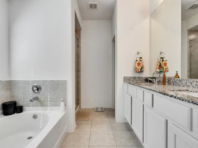 $2,600 | 29859 Woodsons Edge Way, Spring, TX 77386