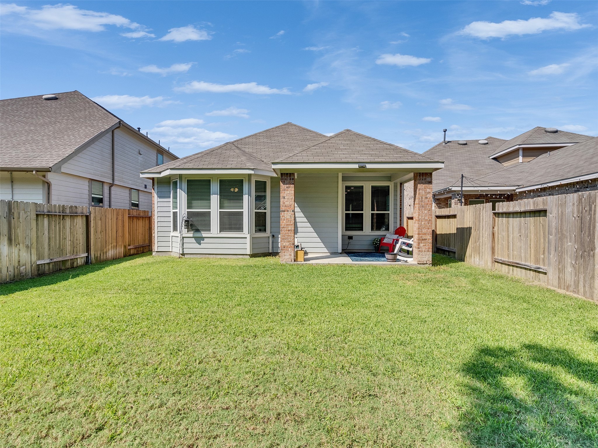 29859 Woodsons Edge Way Spring, TX 77386 - Photo 28 of 36 Perfect size covered patio to enjoy after a long day at work!