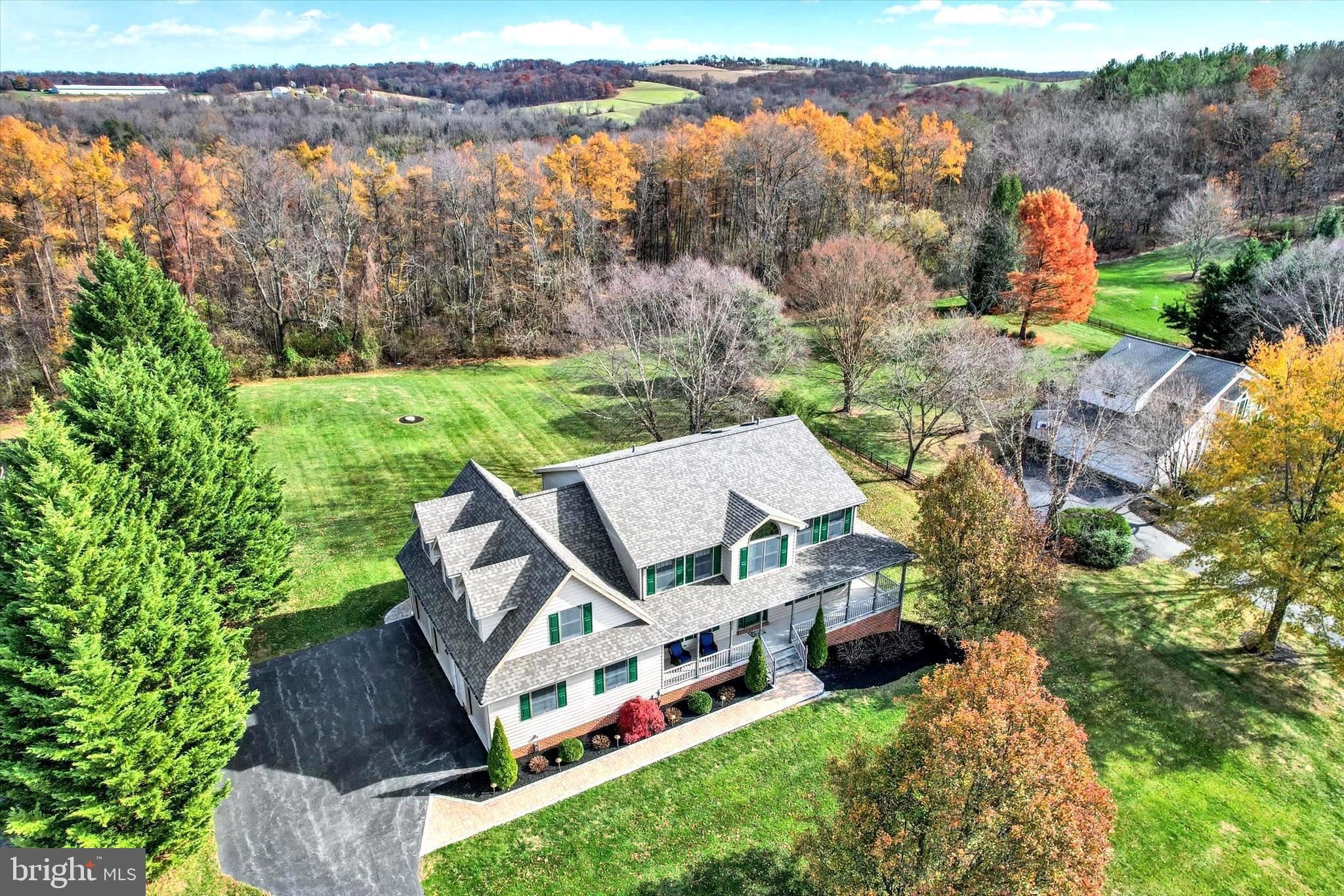 3674 Eagle Ridge Court Hanover, PA 17331 - Photo 6 of 54 Gallery Image 6
