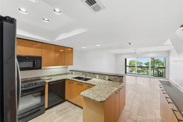 $739,000 | 1355 Pinellas Bayway South, Unit 16, Tierra Verde, FL 33715