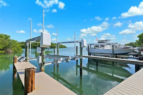 $749,000 | 1355 Pinellas Bayway South, Unit 16, Tierra Verde, FL 33715