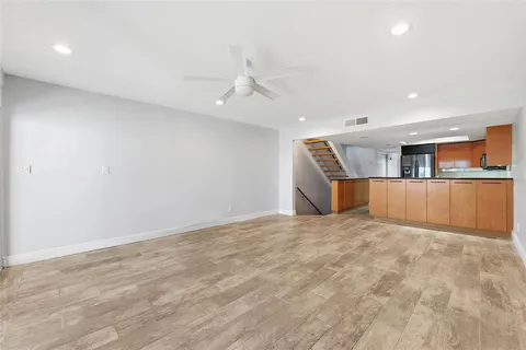 $749,000 | 1355 Pinellas Bayway South, Unit 16, Tierra Verde, FL 33715