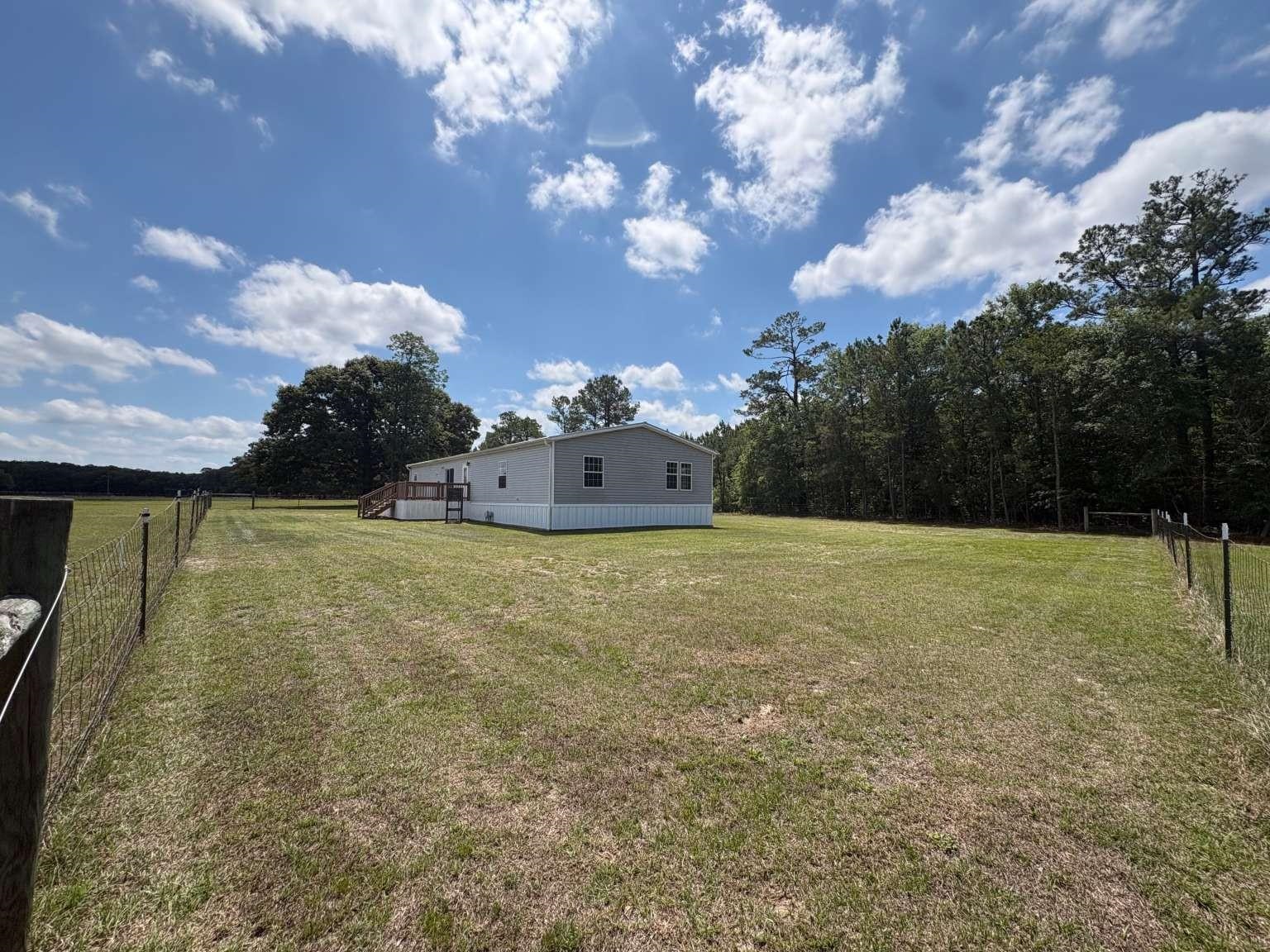 1660 Nathan Drive Loris, SC 29569 - Photo 11 of 47