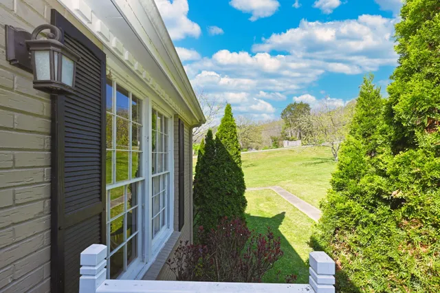 $1,500 | 7635 Charlotte Pike, Unit B, Nashville, TN 37209