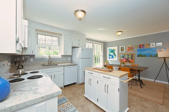 $1,500 | 7635 Charlotte Pike, Unit B, Nashville, TN 37209