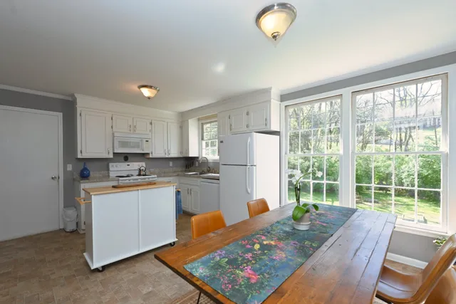 $1,500 | 7635 Charlotte Pike, Unit B, Nashville, TN 37209