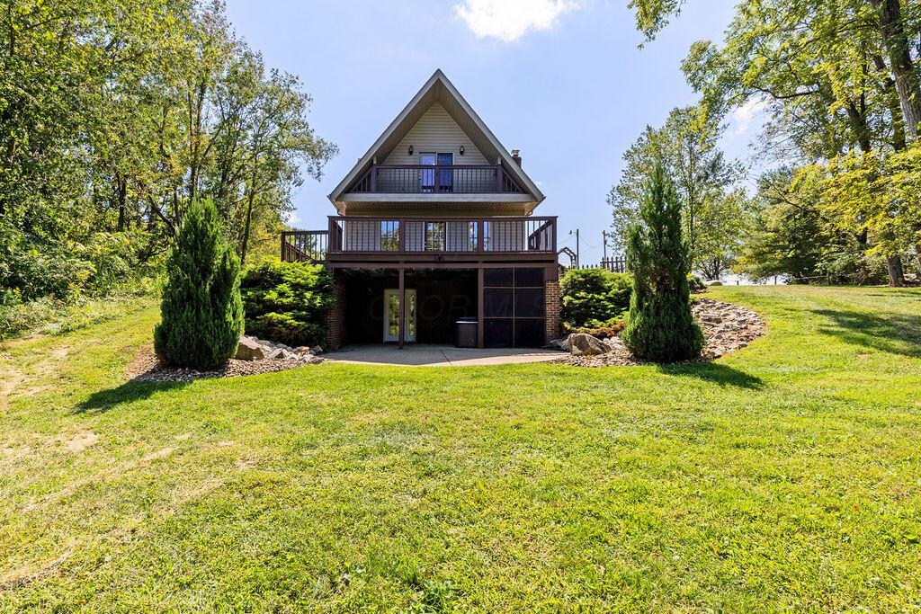 2085 George Road Zanesville, OH 43701 - Photo 6 of 72 rear of the home straight on view