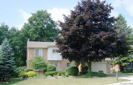 529 Plum Ridge Drive Rochester, MI 48309 - Photo 1 of 1 529 Plum Ridge Front