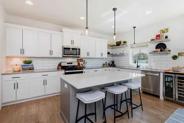 $579,900 | 5488 11th Street West, West Fargo, ND 58078